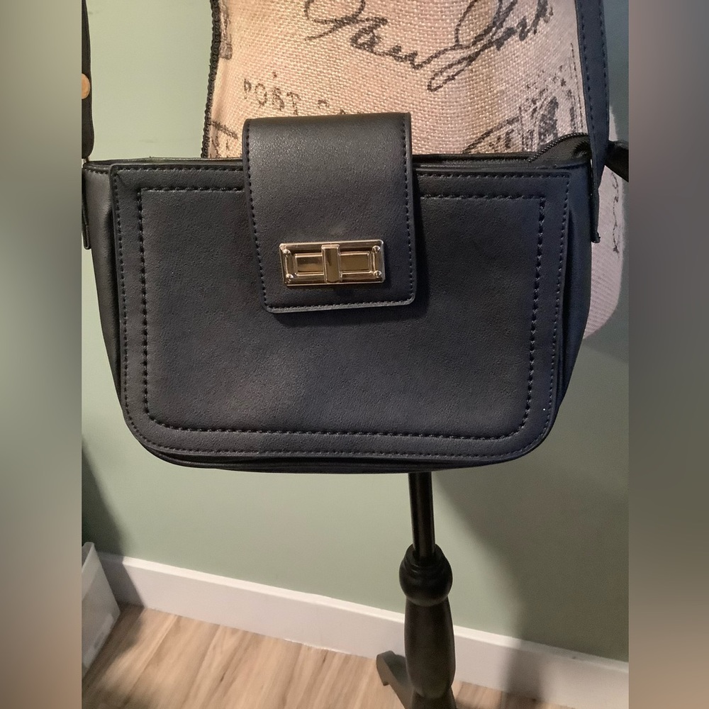 Kmart Crossbody Shoulder Purse Excellent Condition